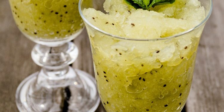 granizado-de-kiwi-y-melon-CocinaConPoco.com-001